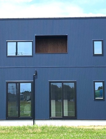 大きな吹抜けのある家